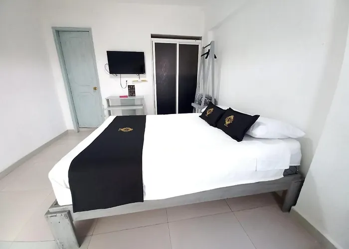 Casa Colibri 4*
