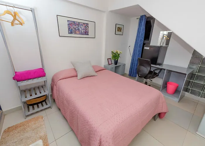 Guest house Casa Colibri 4*