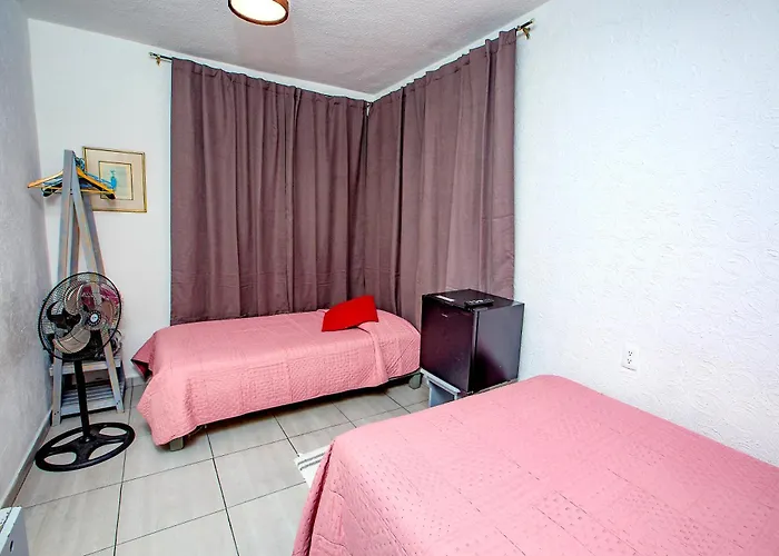 Guest house Casa Colibri 4*